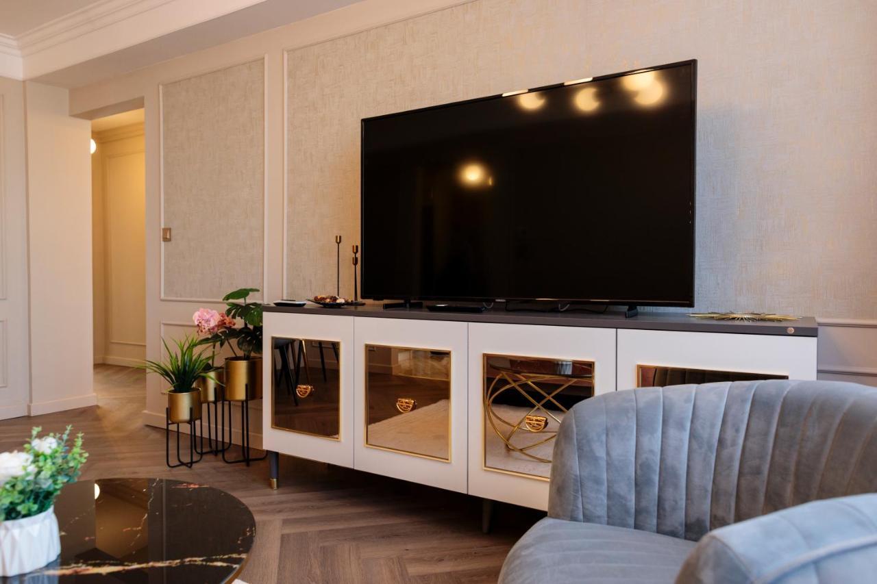 Luxurious Apartment, Best View 蒂米什瓦拉 外观 照片